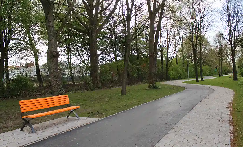 Grünverbindung Kirchweg bis Höhe Jokes