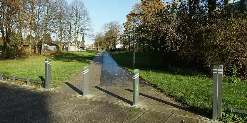 Poller Huckelrieder Friedensweg